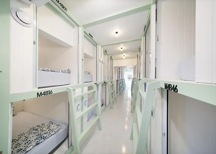 Hostel Capsule Hostel&thai Traditional Bath